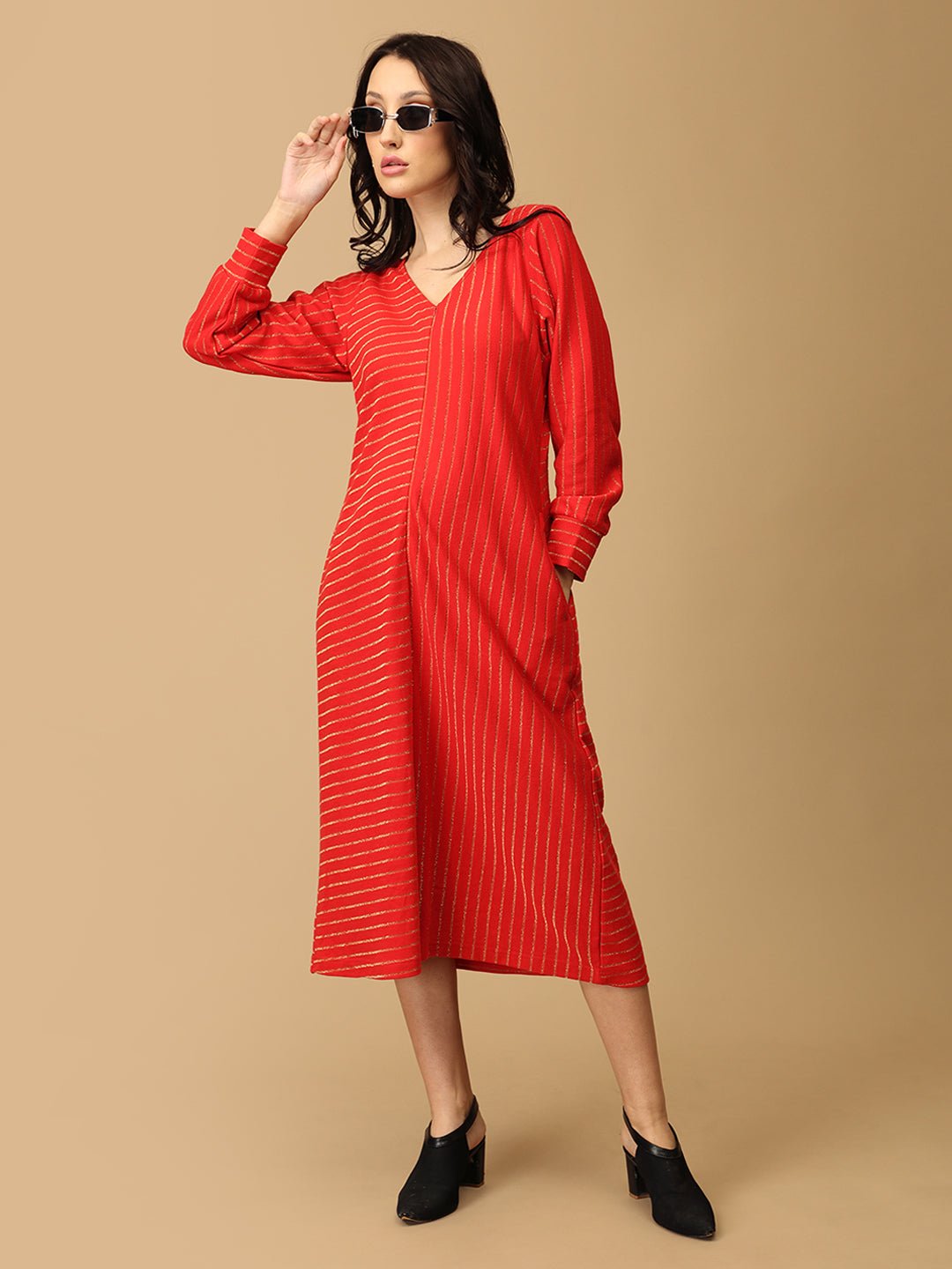 Scarlet Spark Maternity and Nursing Winter Dress | The Mom Store Scarlet Spark Maternity and Nursing Winter Dress | The Mom Store