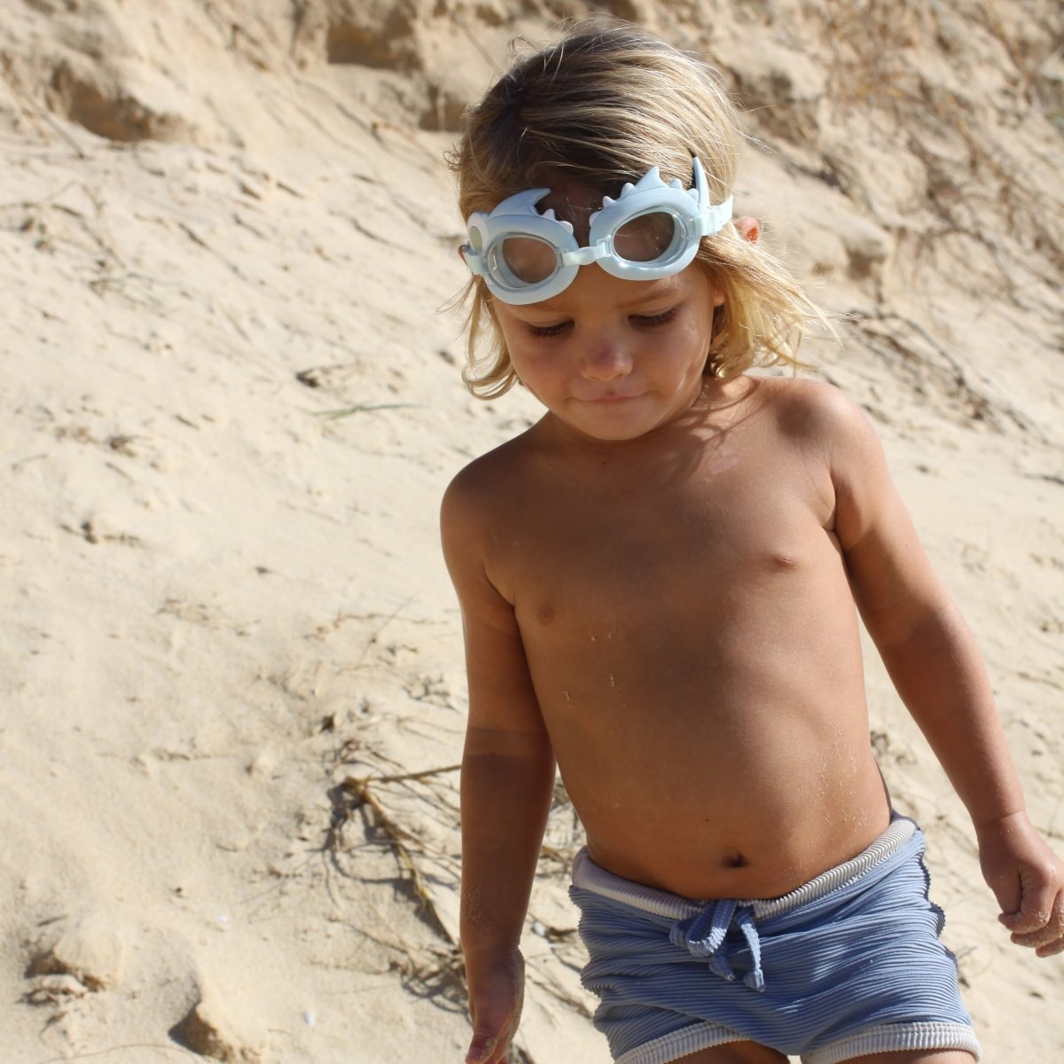 SUNNYLiFE Blue Color Mini Swim Goggles For Kids Shark Tribe Khaki - S3VGOGST