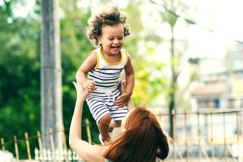 10 Best Ways To Develop Open Communication & Trust with Your Child - The Mom Store
