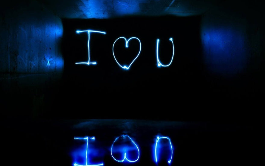 100 Ways to Say I Love You in Different Languages - The Mom Store