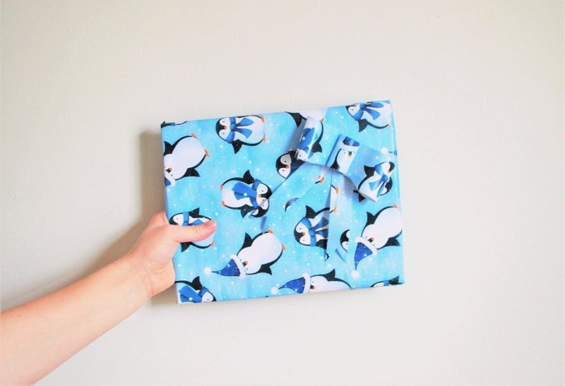 12 Diaper Bag Essentials For Newborn Babies - The Mom Store