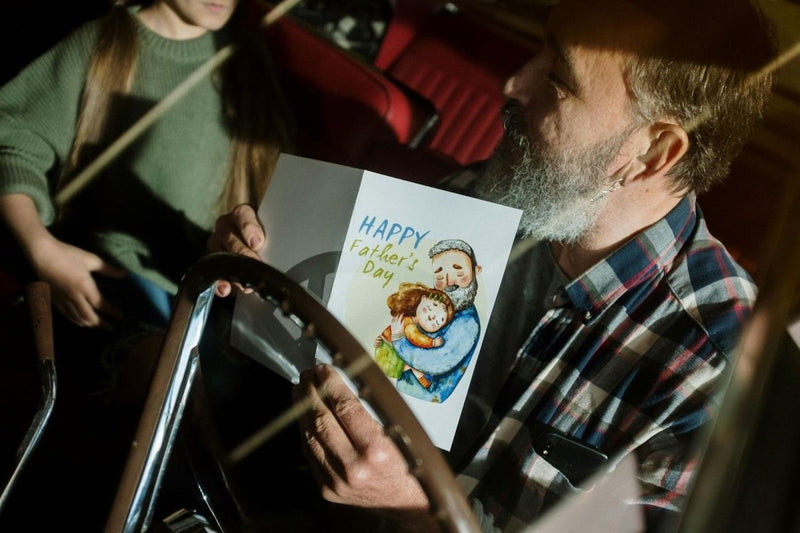 15 Creative & Personalized Father's Day Wishes to Make Your Dad Feel Special - The Mom Store