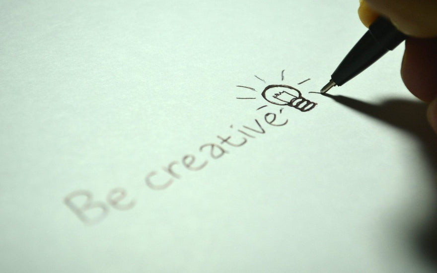4 Ways to Encourage Creativity in Kids - The Mom Store