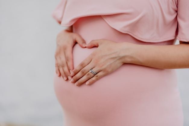 5 Beauty Treatments You Should Avoid When You Are Pregnant - The Mom Store