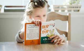 5 Tips To Raise A Reader Effortlessly - The Mom Store