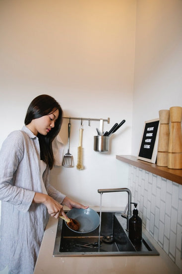 5 Types of Housework Pregnant women should avoid - The Mom Store