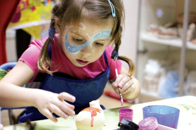 5 Ways To Keep Kids Engaged During Lockdown - The Mom Store
