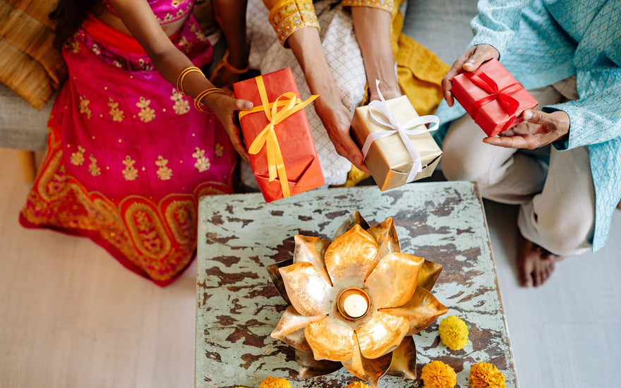 7 Ways to Make Diwali Pollution Free For Your Kids - The Mom Store