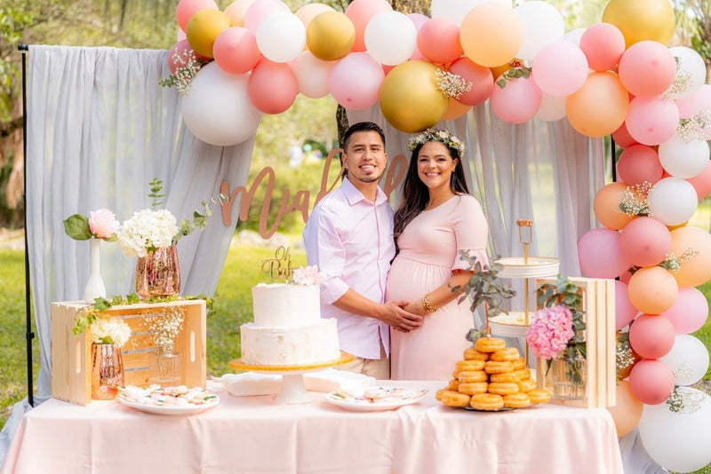 8 Creative Maternity Photoshoot Ideas to Capture Motherhood - The Mom Store