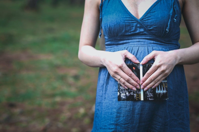 A Pregnant Woman Needs Care and Support - The Mom Store