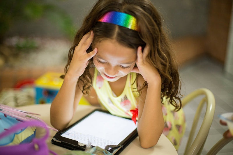 Affects of Advertisements On the Young Minds ( Aged 2-5 years) - The Mom Store