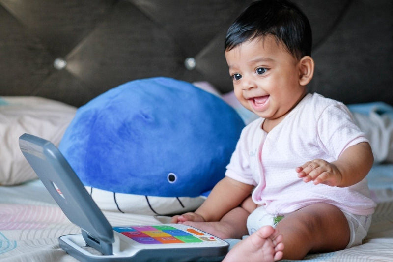 Baby Milestones - The Mom Store