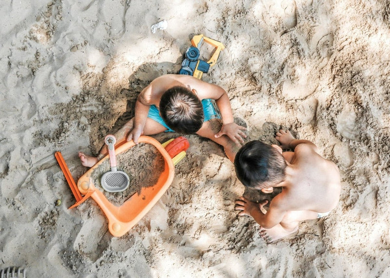 Budget Friendly Activities To Keep Kids Busy - The Mom Store