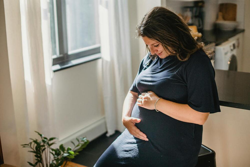 Comfort First: A Guide To Dressing Stylishly And Comfortably During Pregnancy - The Mom Store