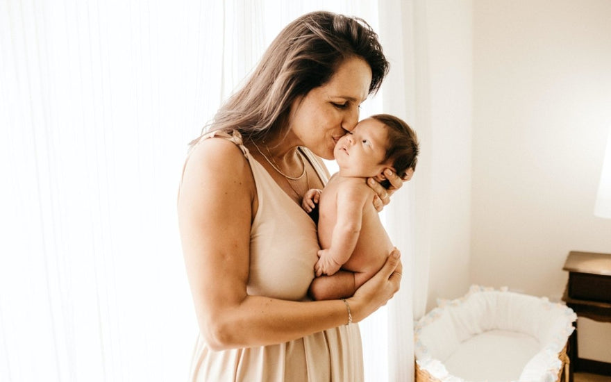 Effective Ways of Taking Care of Your New Born On Rainy Days - The Mom Store