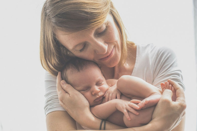Embracing Nature's Gift: Marvels of Breastfeeding for Mother and Child - The Mom Store