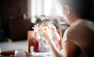 Encouraging Kids to Eat Food Instead of Forcing Them - The Mom Store