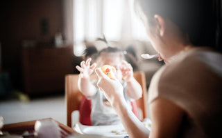 Encouraging Kids to Eat Food Instead of Forcing Them - The Mom Store