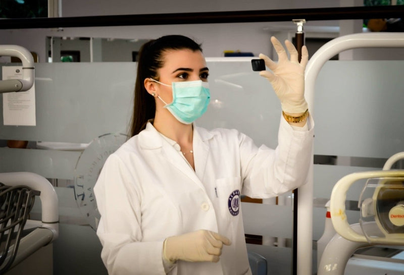 Factors To Consider While Selecting A Gynecologist - The Mom Store
