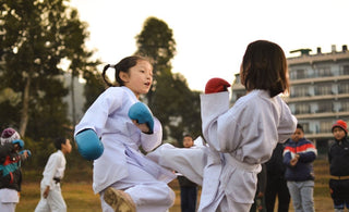 Few Important Lessons To Be Taught To Children - The Mom Store