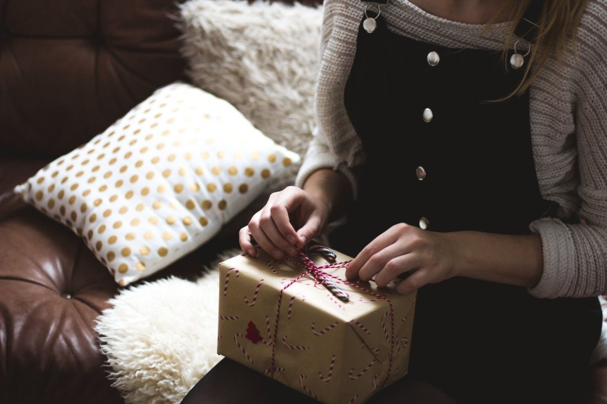 Gifting Options for New Borns and New Moms - The Mom Store