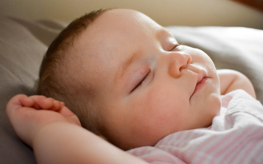 Help Your Baby Sleep Through The Night - The Mom Store