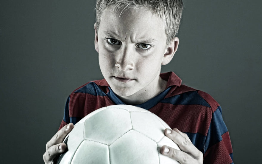 How To Control An Aggressive Child - The Mom Store