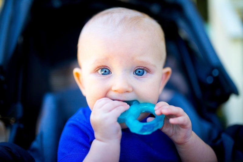 How to Help Your Child During Teething Phase - The Mom Store