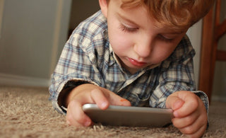 Keeping Kids Away From The Screen - The Mom Store