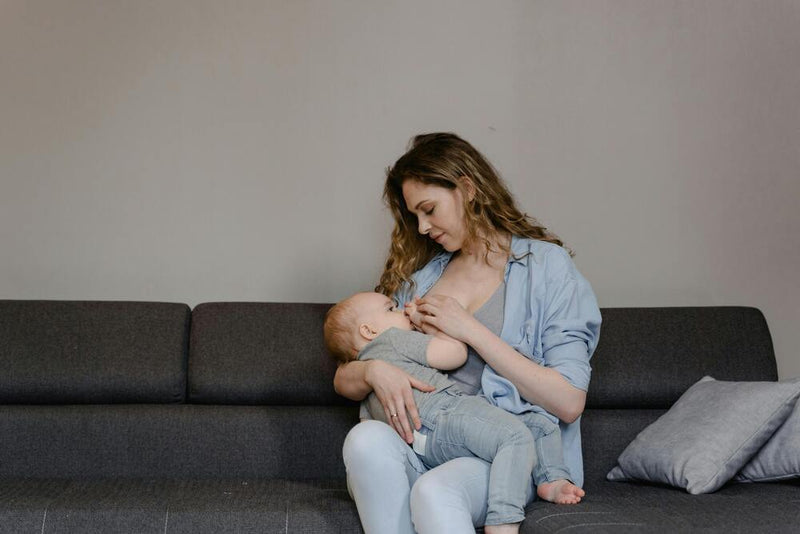 Nipple Biting: Why Babies May Bite During Breastfeeding And How To Stop It - The Mom Store