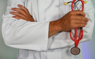 Painless Vaccines - All That Glitters Is Not Gold [Painless vs Regular Vaccines] - The Mom Store
