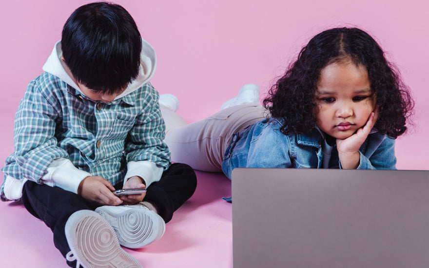 Parenting Tips in the Digital Age: Ensuring Online Safety for Kids - The Mom Store