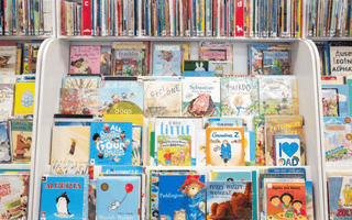 Raising A Reader - The Mom Store