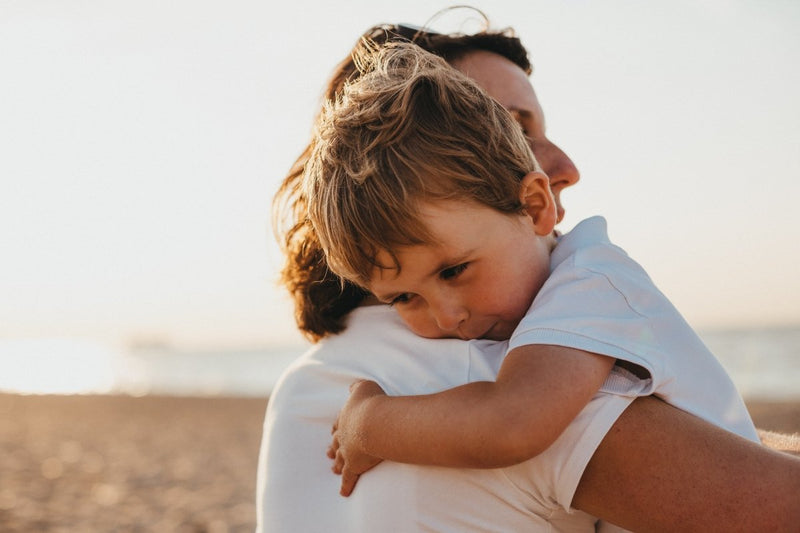 Teaching a good lifestyle to your children as parents - The Mom Store