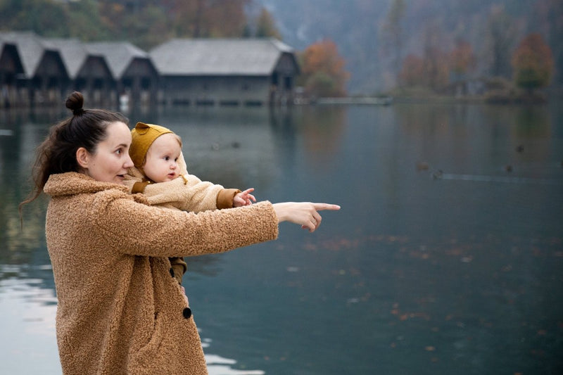 The Crucial Role of Parental Presence in Cultivating Joyful Childhoods - The Mom Store
