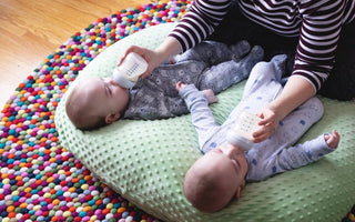 Tips And Tricks For Raising Twins - The Mom Store