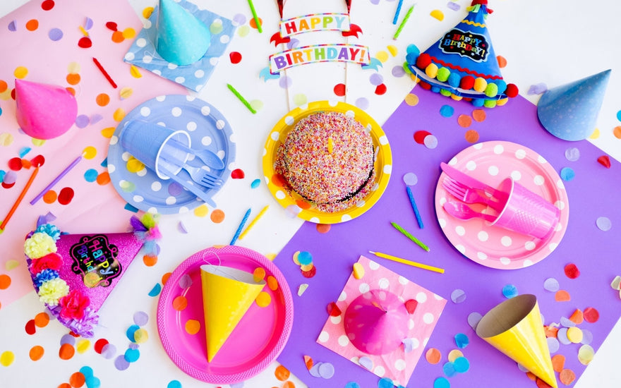 Tips to Celebrate your Little One's Birthday in a Sustainable Way - The Mom Store
