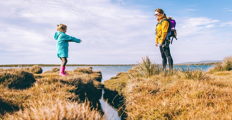 Tips To Make Travelling With Your Kid Easier The Mom Store Tips To Make Travelling With Your Kid Easier The Mom Store