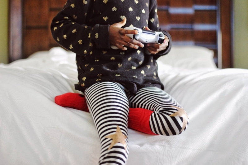 Tips To Reduce Screen Time In Kids - The Mom Store
