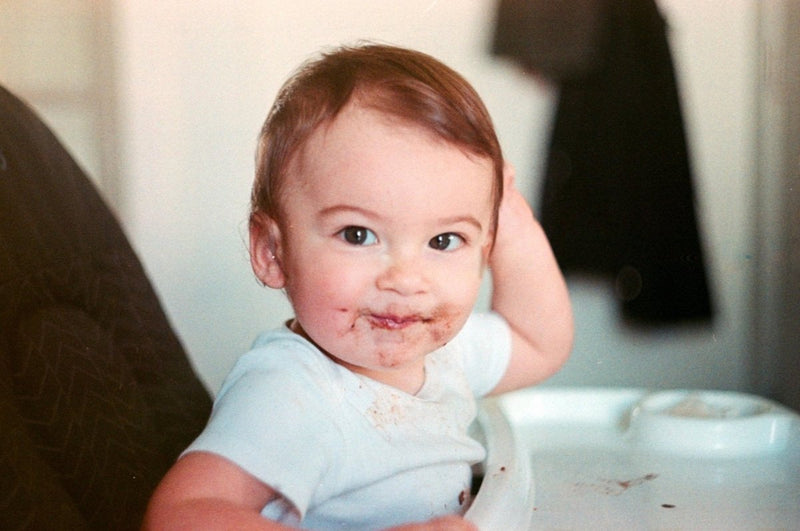 Transition From Liquid to Solid Food In Babies - The Mom Store