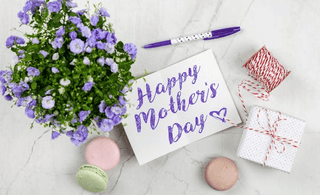 Unique Mother's Day Gift Ideas For New Moms - The Mom Store