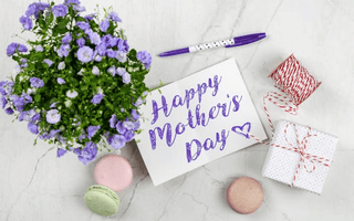 Unique Mother's Day Gift Ideas For New Moms - The Mom Store