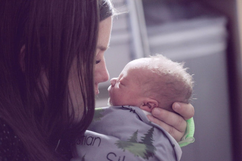 What I Would Tell The "New Mother" Me - The Mom Store