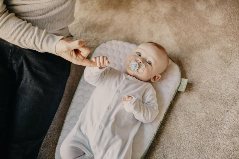 Why Is It Important Teach Sign Language To Your Child - The Mom Store