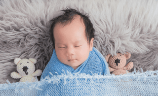 Winter Care Tips for Newborns - Keep Babies Healthy and Warm - The Mom Store