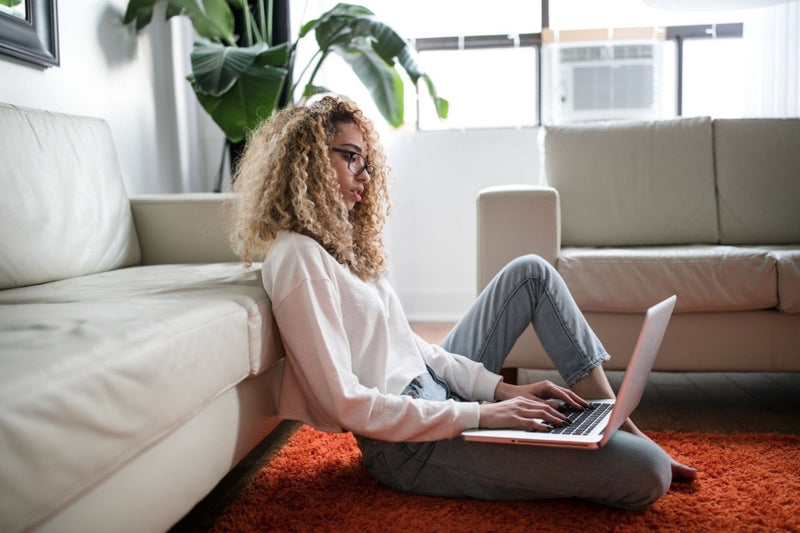 Work From Home – Tips and Tricks for Working Moms - The Mom Store