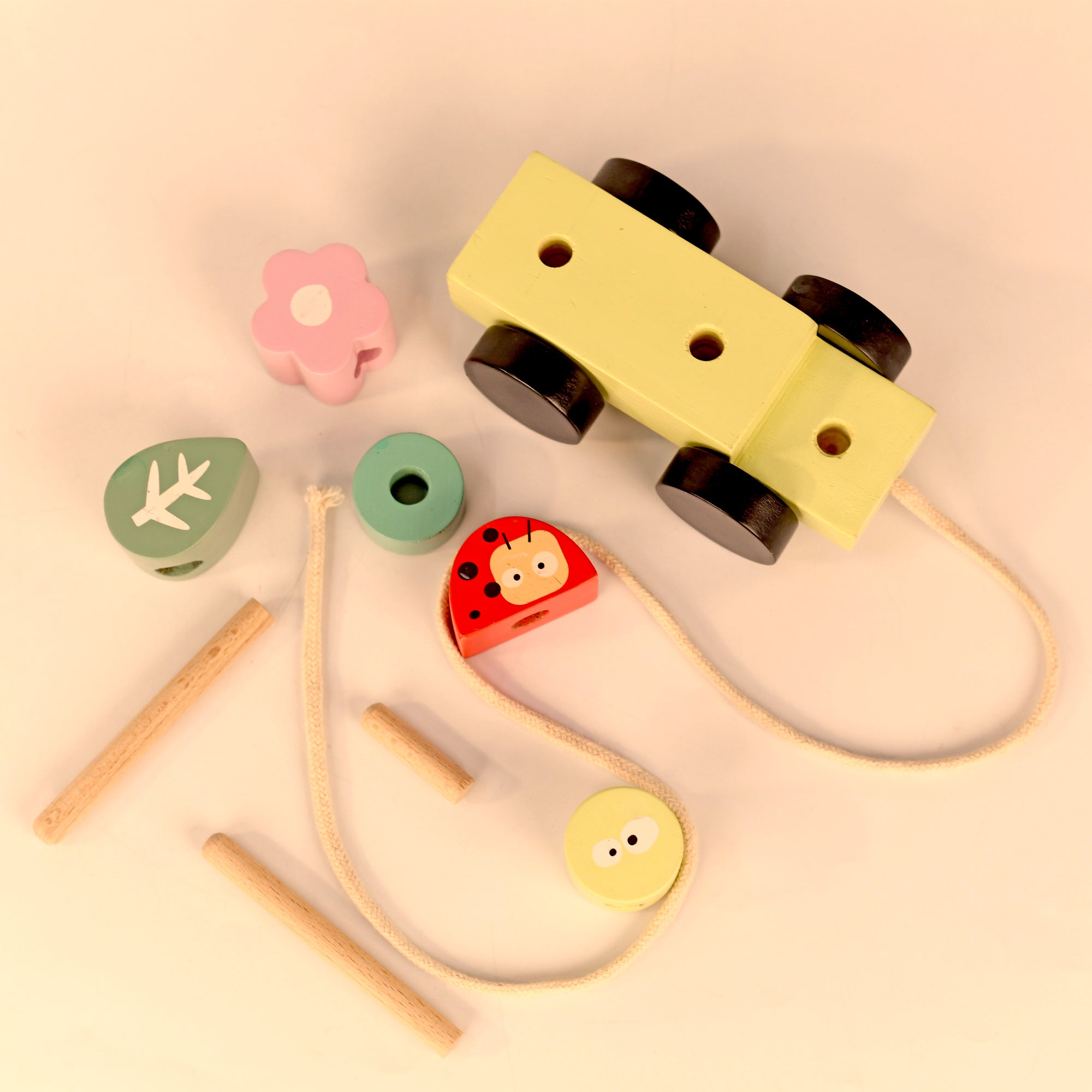 Playbox Wooden Pull Along Forest Toy Set Non-Toxic Push Pull String Toys for Toddler & Kids Baby Encourages Walking & Develops Skills Toys