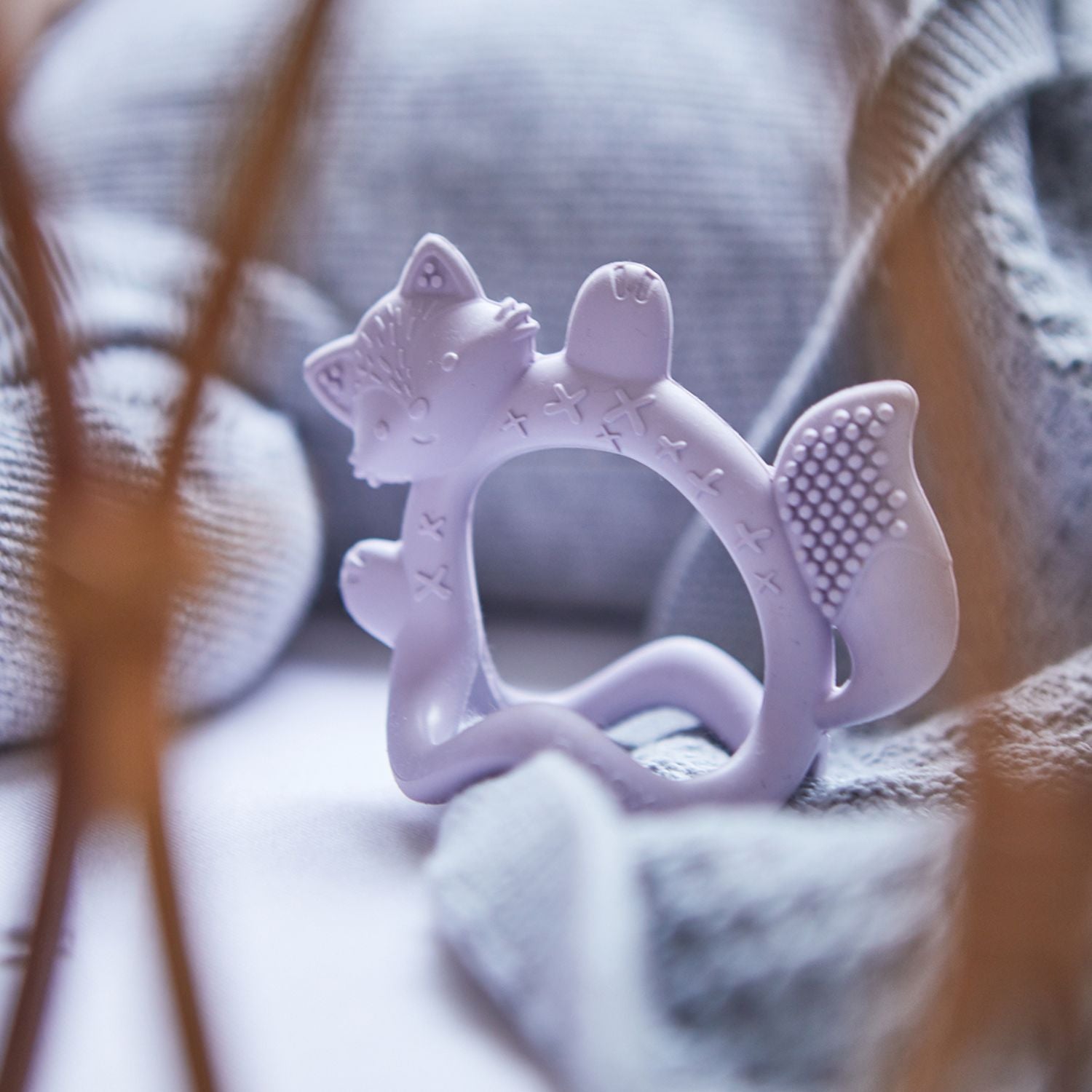 b.box Silicone Wrist Teether Fox Lullaby Blue