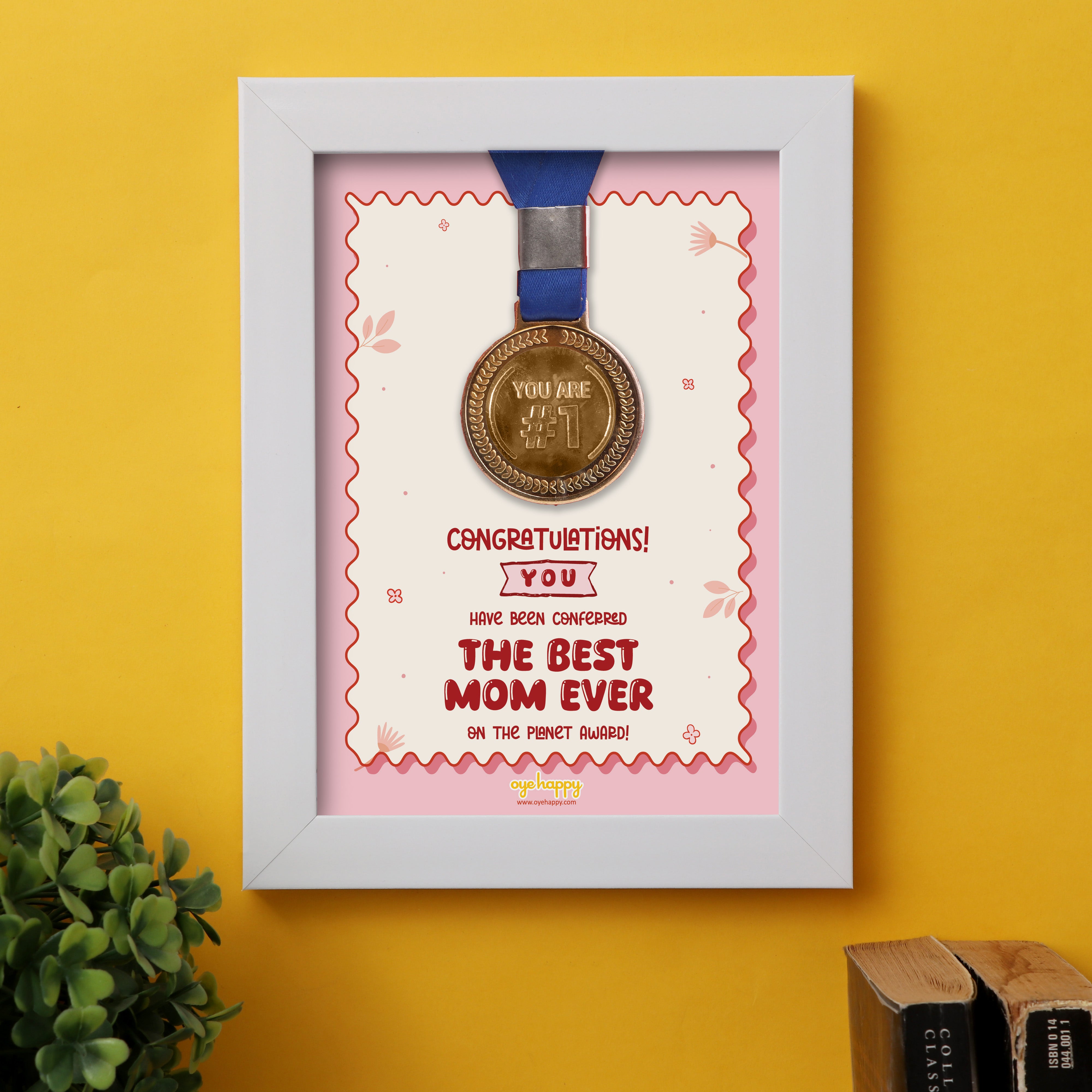 Oye Happy World's Best Mom Medal Frame