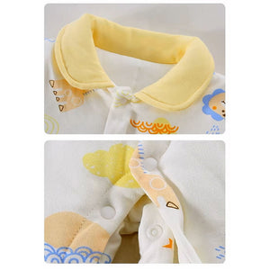 20 pcs Yellow Animal Kingdom Newborn Baby Girl/ Boy Gift Box , all season wear Hamper, (0 - 12 months) - Baby Gifting